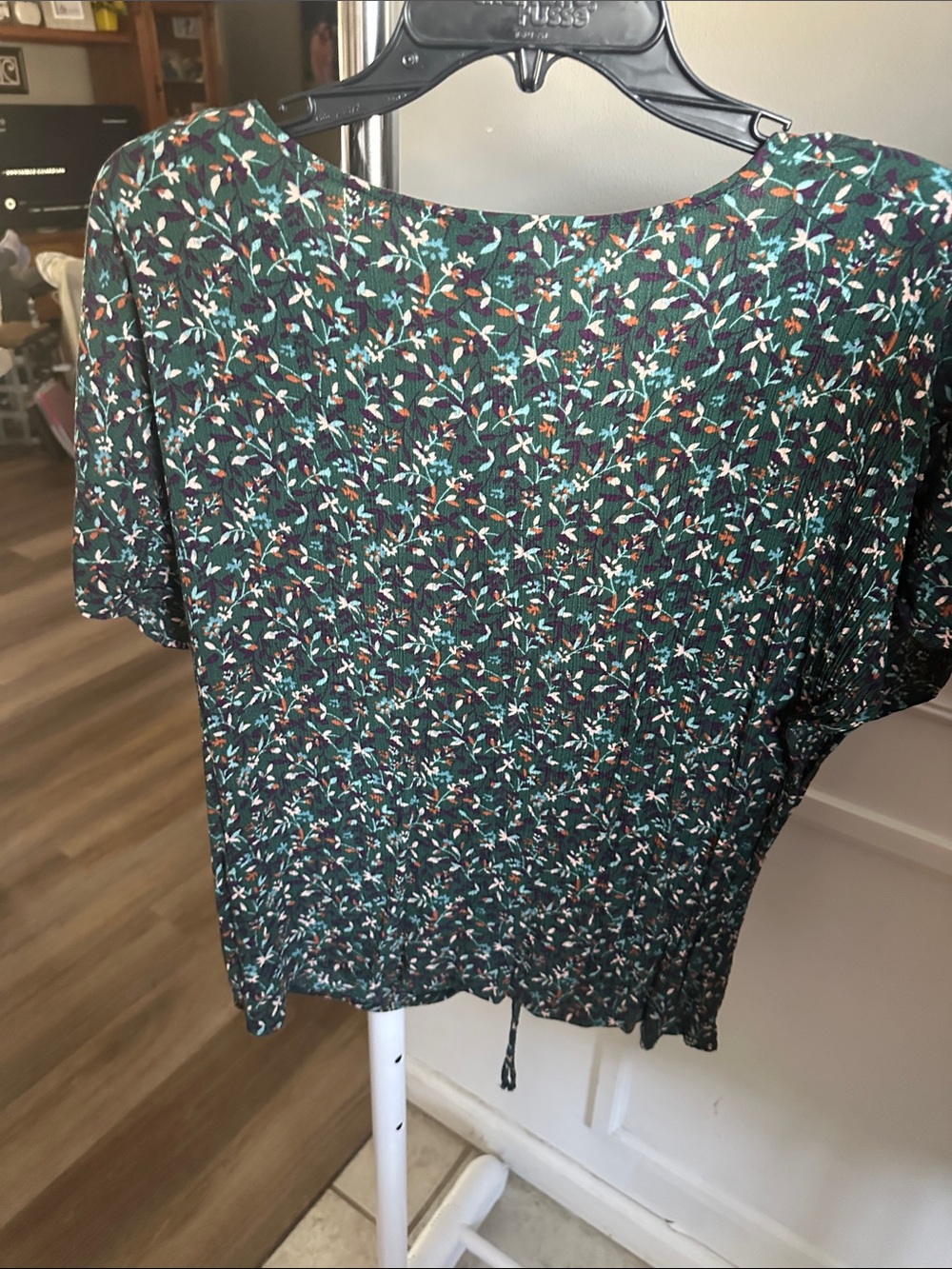 Daytrip Green Floral Short Sleeve Blouse